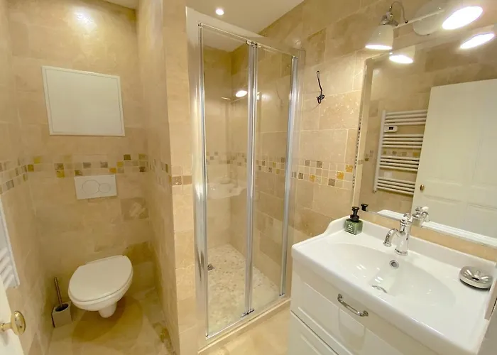Apartman T3 Refait A Neuf Avec Garage