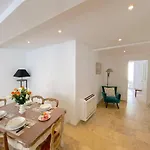 T3 Refait A Neuf Avec Garage Appartement Bandol