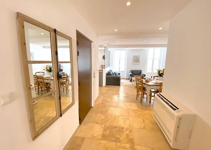 T3 Refait A Neuf Avec Garage Apartment *